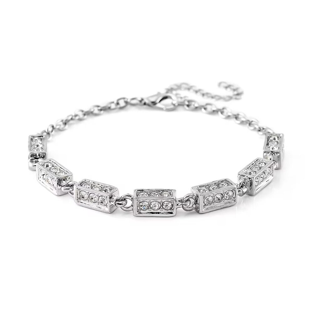 NEW Simulated Diamond Bracelet in Silvertone Fits up to 7.5" Wrist